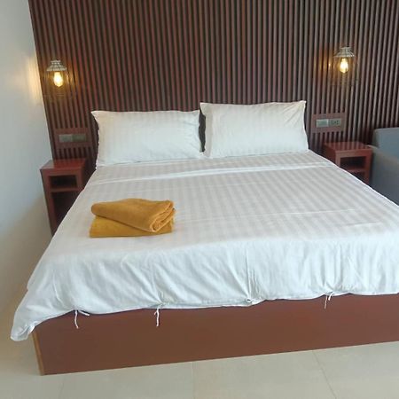Beach House By Rose Massage Nai Thon Bagian luar foto