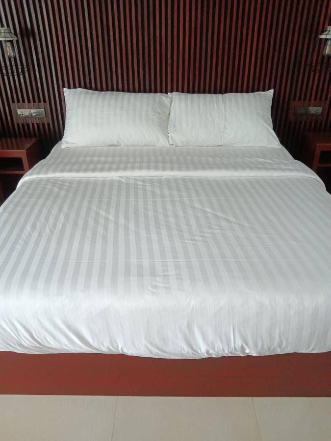 Beach House By Rose Massage Nai Thon Bagian luar foto