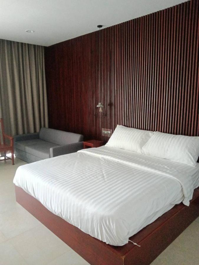 Beach House By Rose Massage Nai Thon Bagian luar foto
