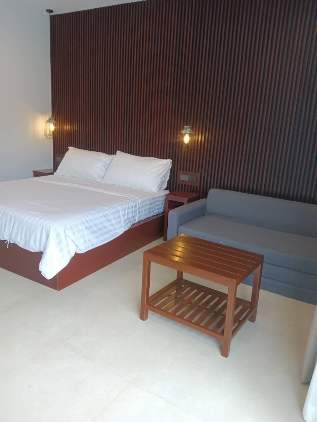 Beach House By Rose Massage Nai Thon Bagian luar foto